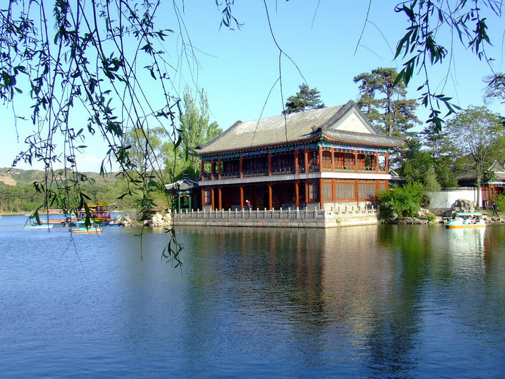 北京到承德避暑山庄+普宁寺+棒槌山+董存瑞烈士陵园休闲3日游